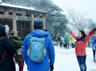 黃山迎來2018年入冬首場冬雪