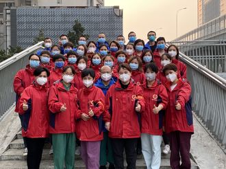 我市第四批支援湖北醫療隊臨行前捐贈醫療物資