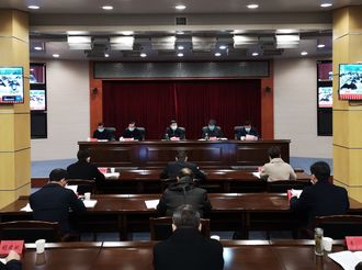 市委召開農村工作會議暨茶園病蟲害綠色防控動員部署會