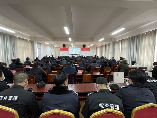 全市“舉旗幟·送理論”學習貫徹黨的十九屆六中全會精神宣講報告會走進祁門縣城管執法局