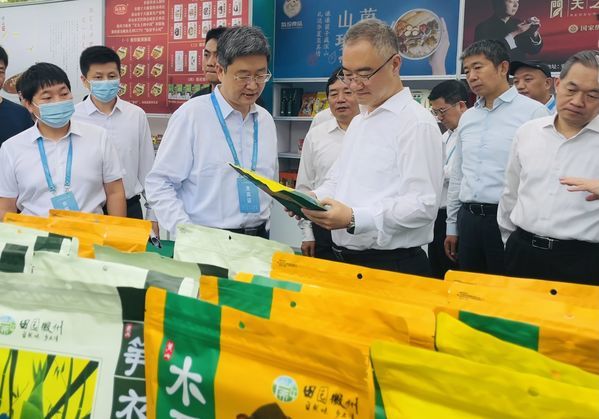 2022年長三角綠色食品加工業（小崗）大會舉行   孫勇在主會場出席