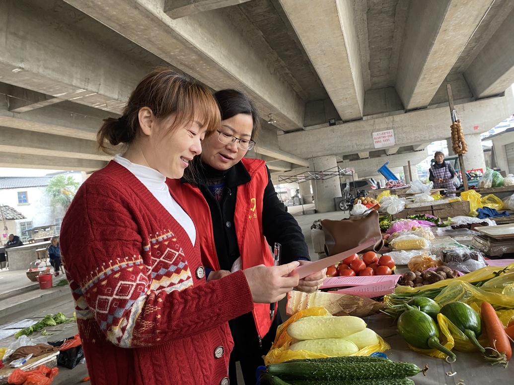 高枧村：多舉措開展食品安全示范城市創建工作
