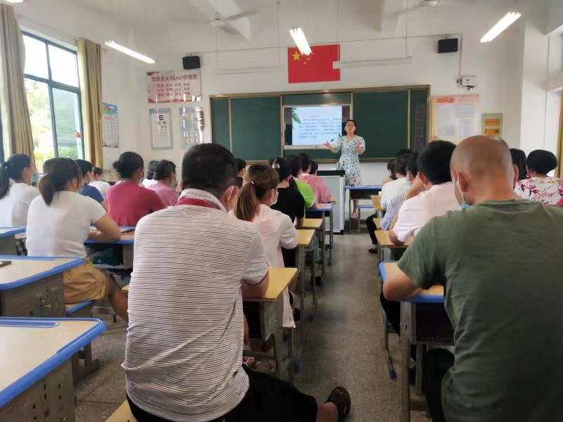 黟縣漁亭學校：家校共育筑牢暑期安全防護墻