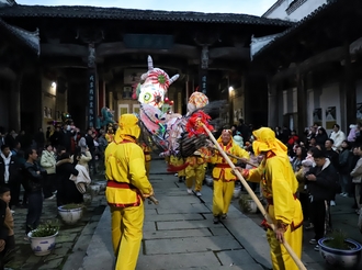 【網絡中國節·春節】龍騰渚口  悅迎春節