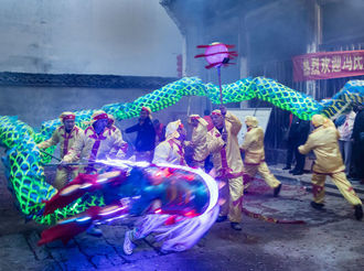 【網絡中國節·春節】祁門縣：舞龍鬧新春 歡喜過大年
